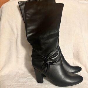 Cloudwalkers Black Heeled Boots